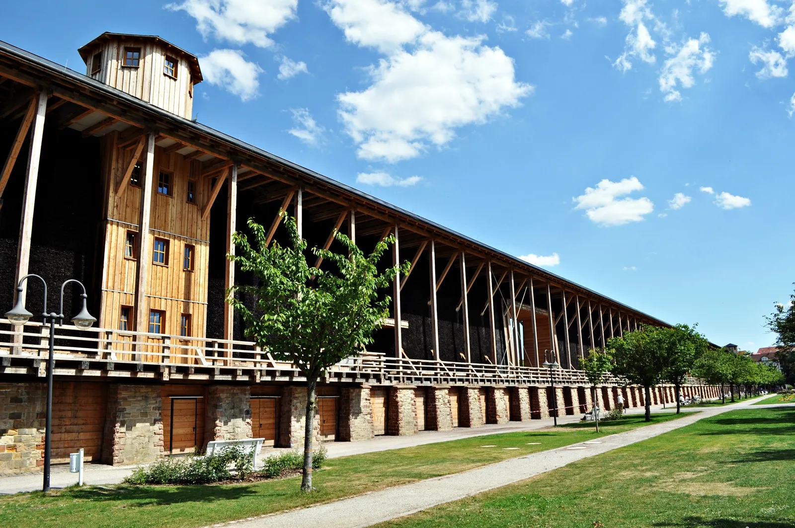 Gradierbau der Saline im Kurpark von Bad Dürkheim